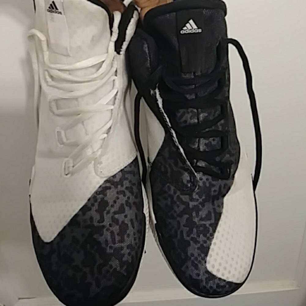 Adidas bounce shoes